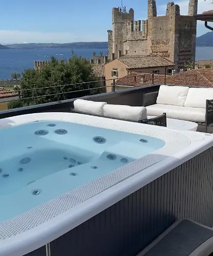 Apartment Agli Archi